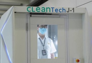 Aeroporto de Hong Kong adota cabine de desinfecção