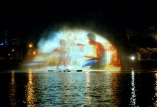 Parceria de Disney e Huggies é celebrada com projeção no Ibirapuera