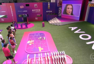Avon faz ativação no BBB para Dia Internacional da Mulher