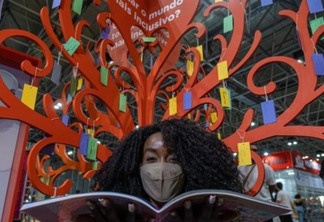 Bienal do Livro Rio celebra 40 anos com coletivo curador e grandes marcas