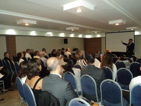 Ciclo de palestras _Os Impactos da Crise Brasileira no Turismo_ (1)