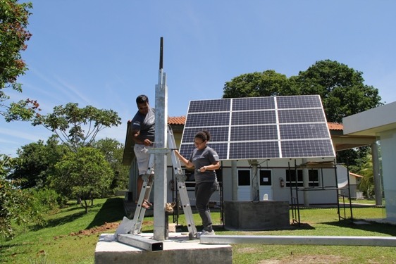 instituto mamiraua_energia solar