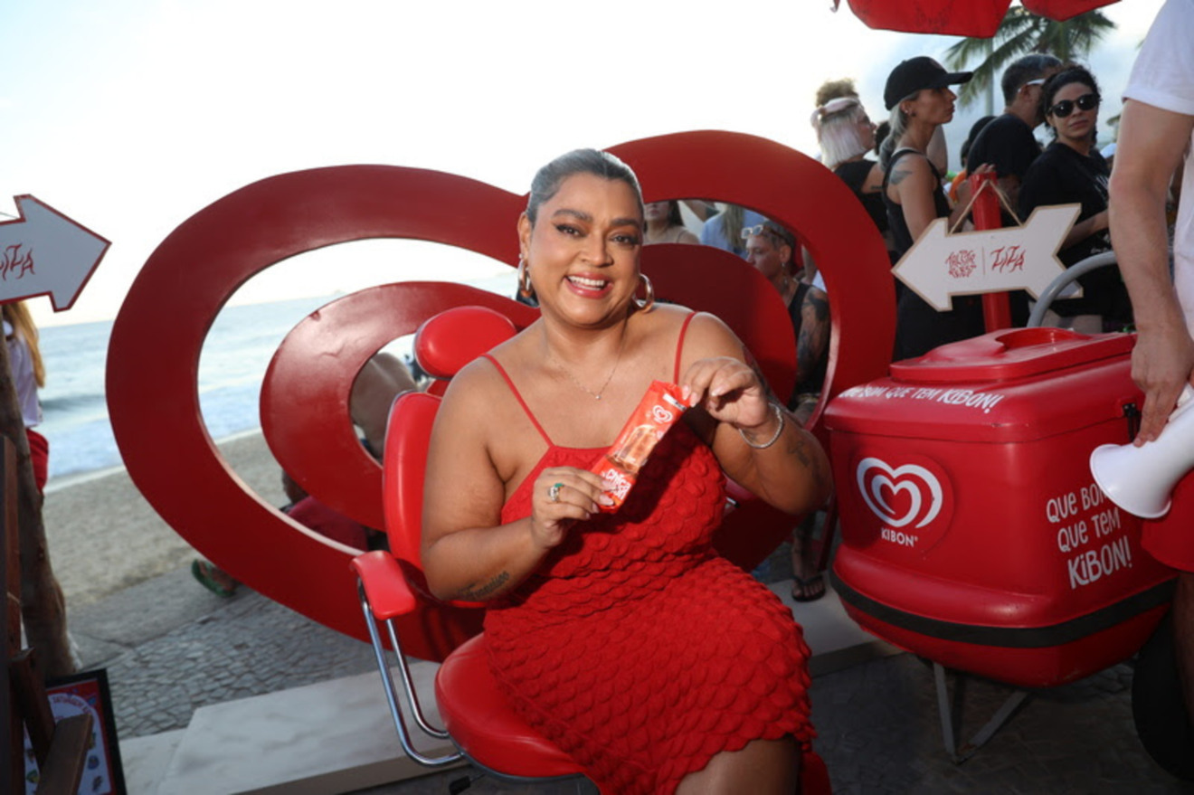 A Kibon, uma das marcas mais amadas pelos brasileiros, organizou uma ação especial ao longo da orla do Rio de Janeiro nesse fim de semana, com o objetivo de reunir os fãs dos sorvetes da marca que desejavam demonstrar seu amor de forma duradoura.