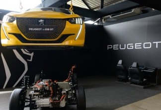 Peugeot desmontou carro elétrico durante o Electric Experience