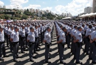 São Paulo, SP, 25-03-2011 – Formatura de dois mil policiais militares no Pacaembú, com presença do governador Geraldo Alckmin – Foto: Pierre Duarte
