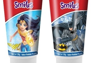 Colgate Smiles lança edição com Mulher Maravilha e Batman