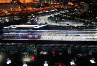 Samsung iluminou Las Vegas com display LED de rooftop com logotipo da F1