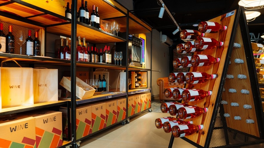 Wine abre loja física em Salvador
